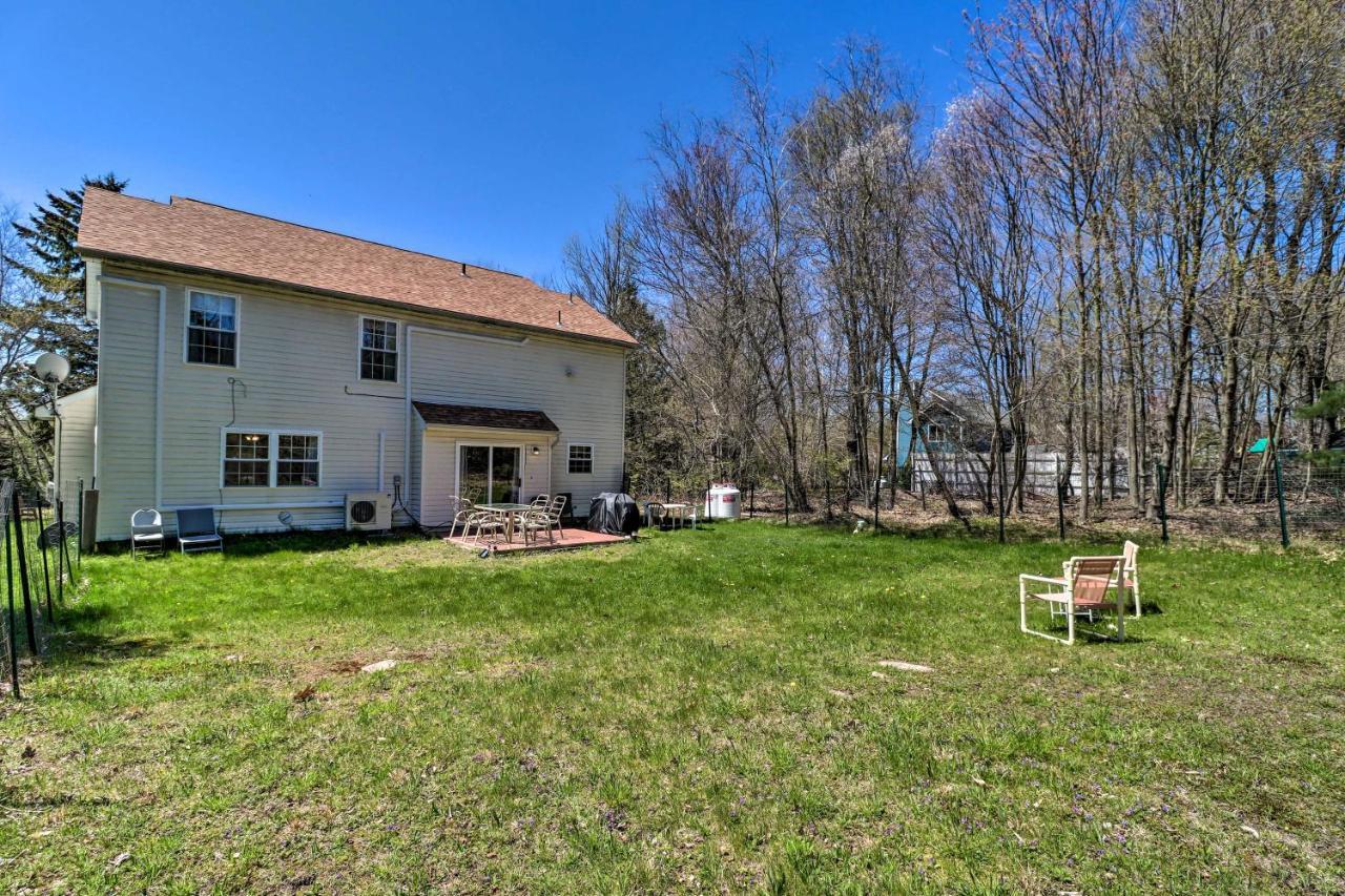 Colonial House In Quiet Area Near Camelback Resort Pocono Summit Kültér fotó